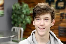 A decade after kidney transplant, 16-year-old 'miracle' kid is a star N.J.  hockey player (VIDEO)