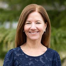 Amy Schwarz, Real Estate Agent