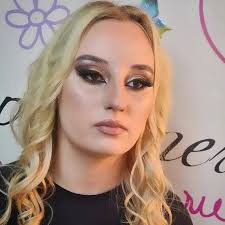 makeup #mymakeup #makeuptutorial #makeupaddict #makeuplover #makeupforever  #ilovemakeup #makeupartist #makeupdolls #makeuplove #makeuplook #makeupbyme  #mua #beautymakeup #makeupart #sephora #mac #estelauder #artdeco #naked  #anastasiabeverlyhills ...