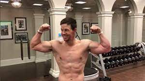 Wakeup — people couldn't help but turn it into a meme. Mark Wahlberg S Workouts Start At 2 30 A M And I Can T Think Of Enough Ways To Say No Thanks