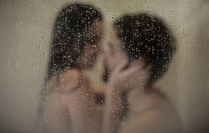Romance in the Literary Universe – THE LITERARY MIRROR