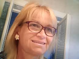 What defines a small town in Lake Havasu City?