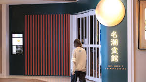 值得留意是，名潮食館群組再增10宗個案，另有一宗確診個案為尖沙嘴k11 musea twinkie cookies員工。 輸入個案當中，有4名患者帶有變種病毒株，包括3名來港的外傭及1名由巴基斯坦經杜拜來港人士。 1h3ponueto1fvm