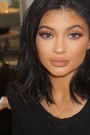 34 Back To School Makeup Ideas You Need To Try Right Now Kylie Jenner Short Hair Kylie Hair Kylie Jenner Hair