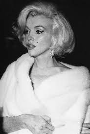 Pin On Marilyn Monroe