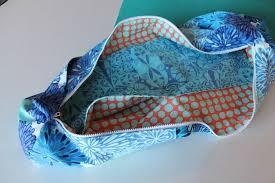 Jane S Girl Designs Yoga Bag A Tutorial Yoga Bag Pattern Yoga Mat Bag Pattern Yoga Bag Diy