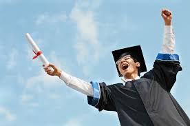 Frasi Per Laurea 10 Frasi Pronte Per Fare Gli Auguri Nel 2020 Laurea Infermieristica Dottorato