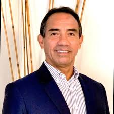 Muy feliz de haber terminado un curso que nunca -sobre todo en mi carrera  de comunicación- pensé que llevaría y que me gustaría tanto.  Recomendadísimo por lo útil y necesario en esta