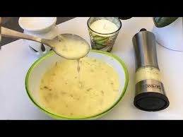 Vinaigrette Pour Toutes Sortes De Salades Youtube Vinaigrette Food Mayonnaise