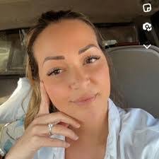 Lacy Peterson's Instagram, Twitter & Facebook