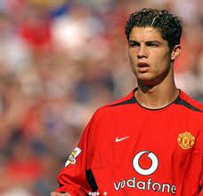 Cristiano ronaldo first season in manchester united 2003 2004! Pin Di Ralpha Recycled
