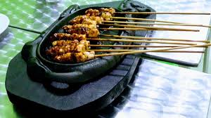 Salah satu yang patut anda coba adalah d'cost, seafood yang disediakan bagi anda disini selain rasanya yang. Inilah 10 Tempat Kuliner Di Batang Paling Direkomendasikan Untuk Wisatawan Cintapekalongan Com Ruang Informasi Kreasi