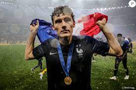 En u19, 4 sélections pour 4 victoires, en espoirs 15 sélections, 12 victoires et 3 nuls, et avec les grands : Benjamin Pavard Finale De La Coupe Du Monde De Football 2018 En Russie A Moscou Opposant La France A La Croatie 4 2 Le 15 Juillet 2018 C Moreau Perusseau Purepeople
