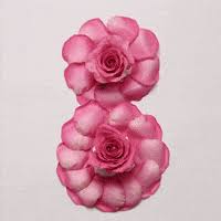 Beautiful shimmering bouquet of roses. Hearts And Flowers Gifs Get The Best Gif On Giphy