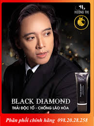 Sữa rửa mặt kim cương đen Hương Thị 120ml