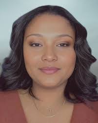 Marilyn Bara's Instagram, Twitter & Facebook