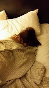 Aesthetic Faceless Cuddling Ulzzang Couple Largest Wallpaper Portal 💤 mnkr lover pocket tee i sku: aesthetic faceless cuddling ulzzang