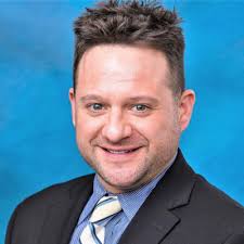 My Caterpillar career started in 1978 as a mechanic disassembling Cat  machines at Missouri Valley Machinery for used parts.