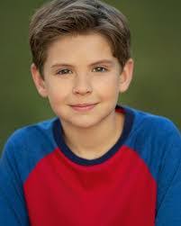 Ethan Thomas's Instagram, Twitter & Facebook