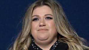 Image result for bad images of kelly clarkson