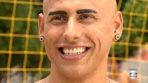 Rafael Aguiar morre na madrugada desta quarta-feira, devido a um câncer no  joelho