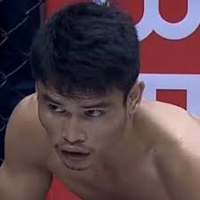 Adonis Sevilleno vs. Mark Gregory Valerio, URCC 77