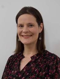 Kara Mccarty's Instagram, Twitter & Facebook