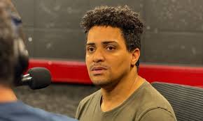 Roxana Pérez, Autor en 970 Universal