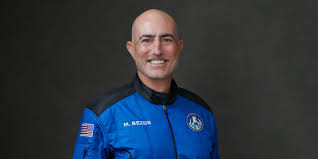 Brothers jeff and mark bezos describe to msnbc's stephanie ruhle what it felt like. Rtlx9kwrwpbiqm