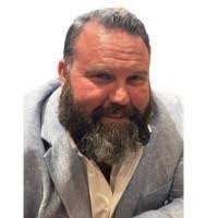 Kenneth Medlin's Instagram, Twitter & Facebook