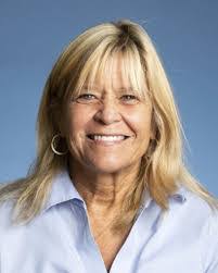 Erin Mcanally's Instagram, Twitter & Facebook