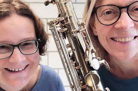 Aus der Ferne leuchtet Gottes Herrlichkeit