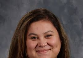 Uma guria estranha viciada em animes e que ama a praia. Student Of The Week Anapaula Llanas Toledo Blade