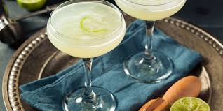 ‌ based on the explosion of tiki drinks and new releases of rums that are every bit as complex as whiskey, it seems like everyone suddenly remembered that rum is delicious. 15 Delicious And Stupid Simple Two Ingredient Cocktails Askmen