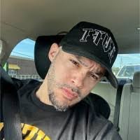 Daniel Facundo's Instagram, Twitter & Facebook