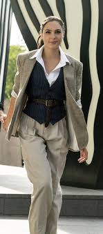 Gadot talked about the influences that went into making the look of wonder woman 1984 authentic in a town hall interview with jess cagle for siriusxm earlier this month, explaining that she and director patty jenkins had a distinct idea of how they wanted diana to look before breaking down the inspiration for the white dress. Ww84 Diana Prince Inspired Work Capsule Wardrobe Corporate Katy