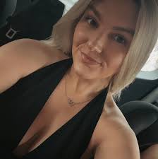 First time posting 🥰 I've been friends mad for over 20 years. Believe or  not I am 30 next year 🤣 I finally went to New York and a life long dream