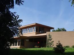 The A H Bulbulian Residence Is The First Of Three Homes In Rochester Mn Designed By Noted Architect Frank Lloyd Wright Bu Architect House Styles Residences