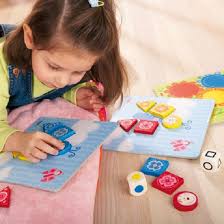 En este caso hablamos de juegos que (normalmente) se juegan sobre una superficie plana, con un tablero, con fichas o piezas que nos. Los Juegos De Mesa Ludicos E Instructivos Edukame