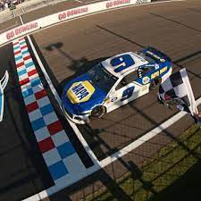 Et, nbc, mrn, siriusxm nascar radio). Chase Elliott Wins Consecutive Gobowling At The Glen Victory In Nascar Cup Series Latest Car News And Auto Shows Discovery