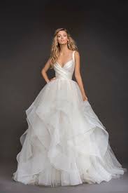 Check spelling or type a new query. Hochzeitskleid Volant Hochzeitskleid Volant Hochzeitskleid Kleider Hochzeit Brautkleid Prinzessin