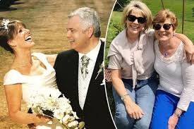 Ruth and i have always known we're good together and she knows i love her. Eamonn Holmes Tribute To Ruth Langsford S Late Sister On Their Wedding Anniversary Next Ladies