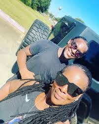 Tracey Bruno's Instagram, Twitter & Facebook