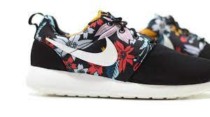 This free pattern includes a free crochet pattern, a detailed step by step picture tutorial and video tutorial included at the bottom of the post! Nike Roshe Run Print Black Floral Where To Buy 599432 090 The Sole Supplier