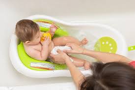 I just ordered one for my 6 month old. The Best Baby Bathtubs And Bath Seats Reviews By Wirecutter