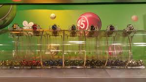 What were the winning numbers? Rezultate Loto 6 Din 49 Joker 5 Din 40 Noroc Numerele Extrase DuminicÄƒ 13 Decembrie 2020 Pot Aduce Premii Inclusiv In MaÈ™ini