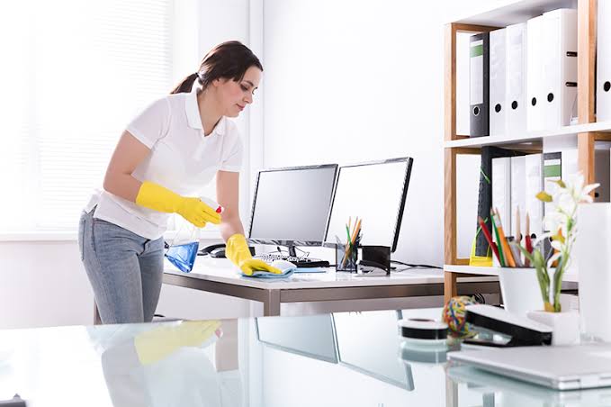 Dartford Out-of-Hours Night Crew executing late evening office sanitization