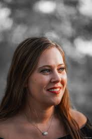 Posting anonymous because I've already mentioned this to a family member  but she doesn't have experience in this specific shoot type so I'm perusing  all options :) Looking for suggestions