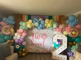 Could some point me in the direction of how to create this arch please? (  not my work)