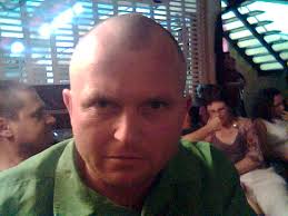 Chris "does a Hando"